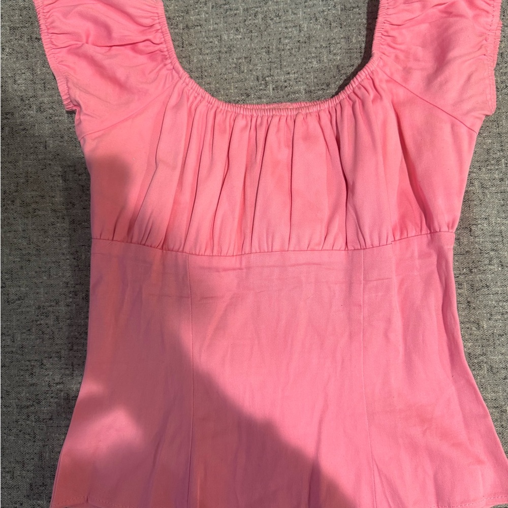 Vintage inspired puff sleeve top